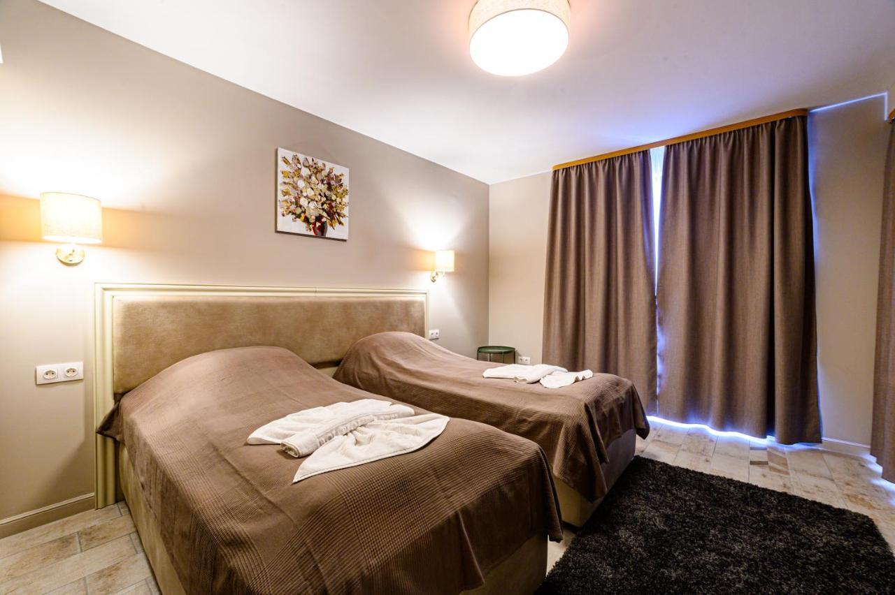 Antique Boutique Hotel Pavel Banya Dış mekan fotoğraf