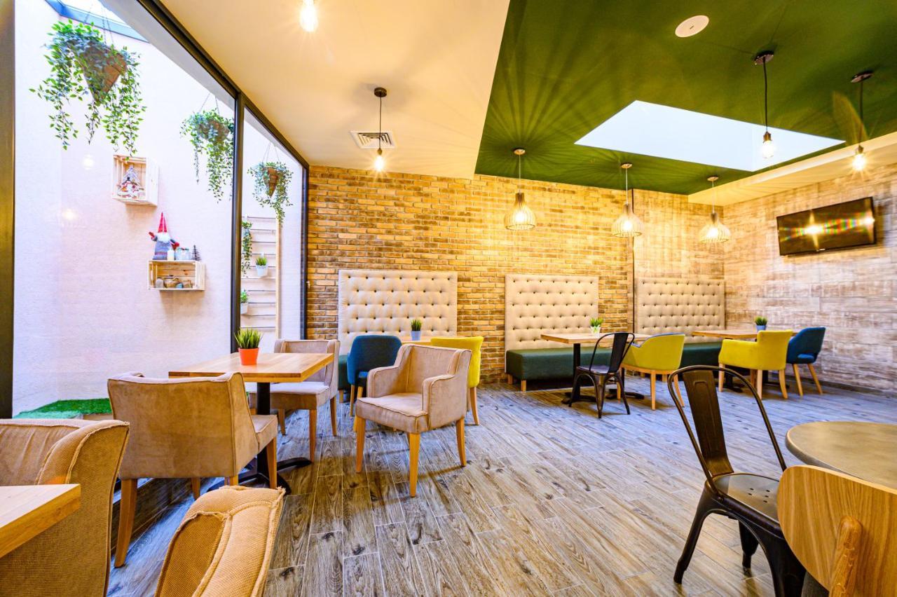 Antique Boutique Hotel Pavel Banya Dış mekan fotoğraf